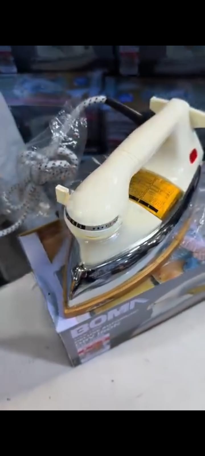 BOMA 1200W Premium Dry Iron ā Powerful & Easy to Use