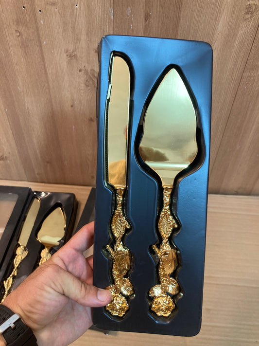 2PCs Cake Cutting Set