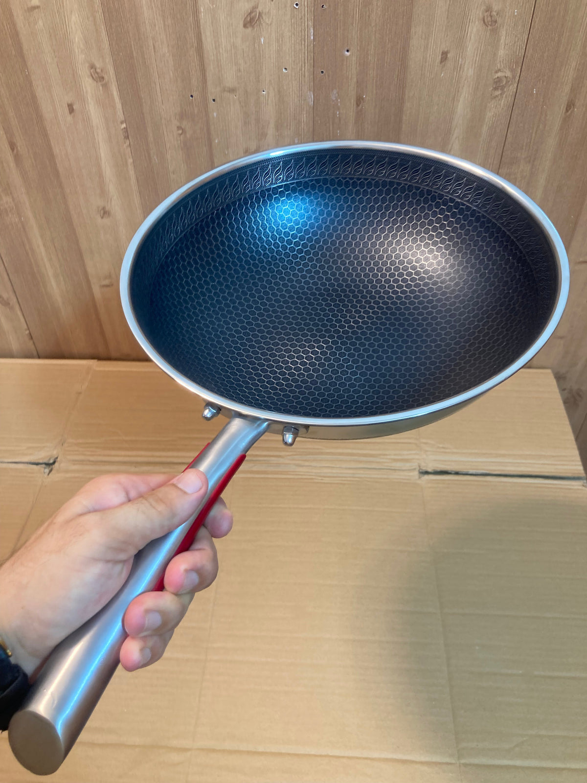 Double Laser Crafted HoneyComb Deep Pan Without Lid 34cm