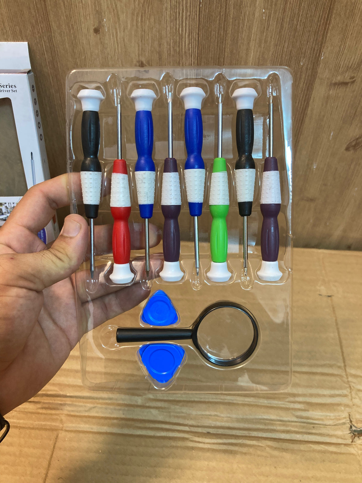 Baku BK-8600-A Series Quality Telecommunications/Repairing Screwdriver Set