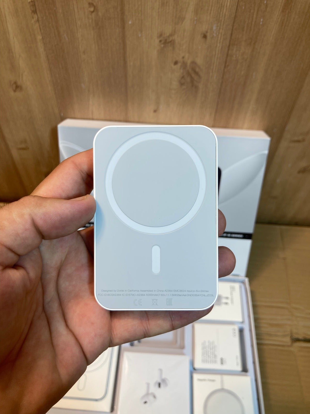 6 in 1 Mobile Accessories Gift Box