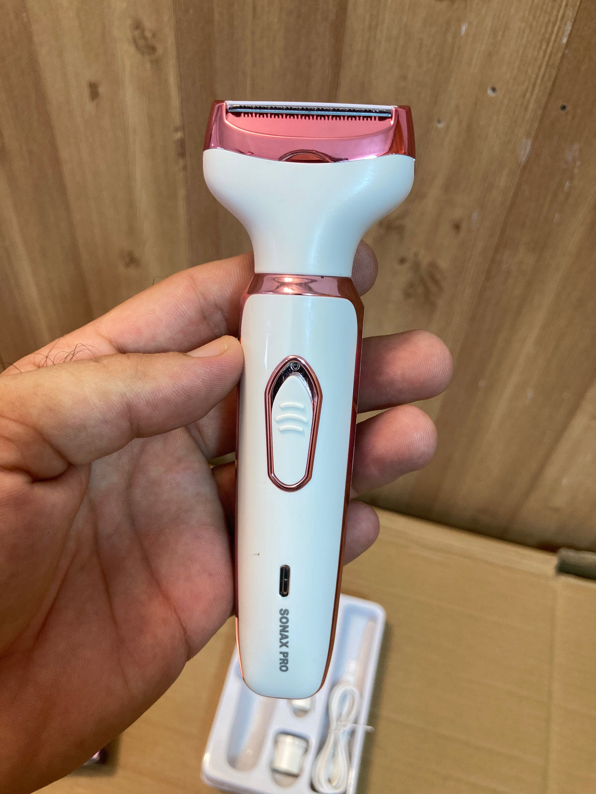 Sonax Pro 4 in 1 Ladies Shaver Beauty Kit SN-8666