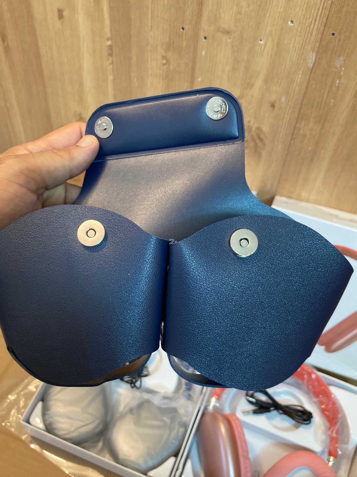Apple AirPods Max Wireless Bluetooth Headphones With Case