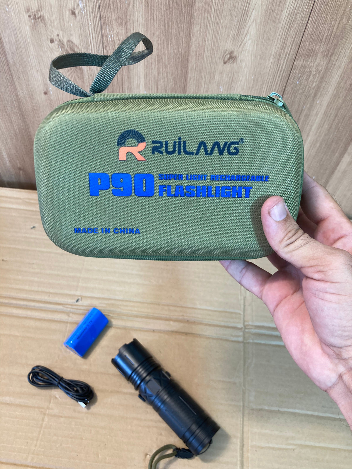 Ruilang P90 Rechargeable Super LED Flashlight - Torch